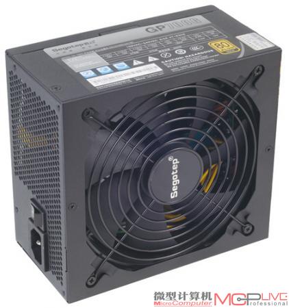 国产金牌新势力 鑫谷GP700G电源