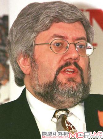 彼得·雅格(Peter de Jager)，他应该是将千年虫问题引起大家广泛关注的第一人。