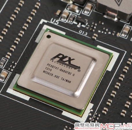 图1：用于连接两颗GPU芯片的PLX桥接芯片